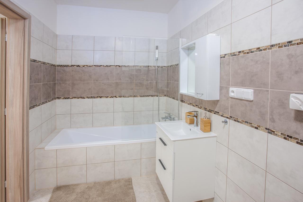 Rezidence Rumunská Praha Exteriér fotografie